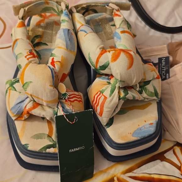 BUNDLE - Picture 3 of 8